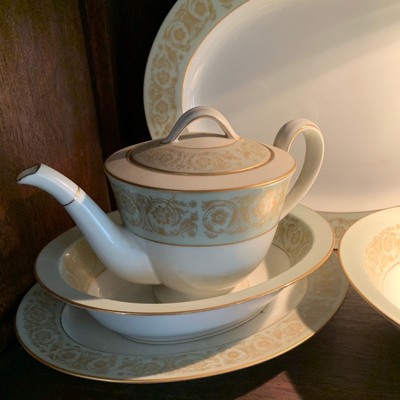 Noritake Viscount Bone China - Picture 2 of 13
